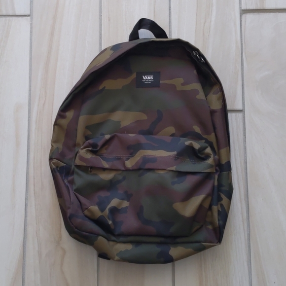NWT Vans Old Skool 22L Camo Backpack - Picture 4 of 8